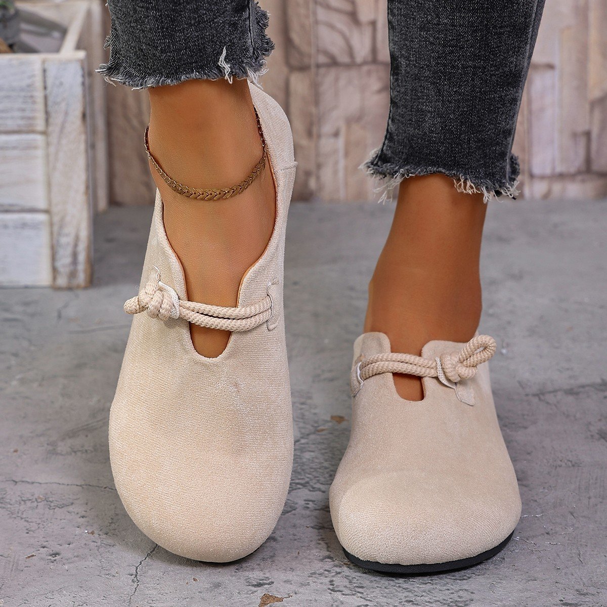 Round Head Slip-on Full-cover Solid Color Flat Shoes - Image 7