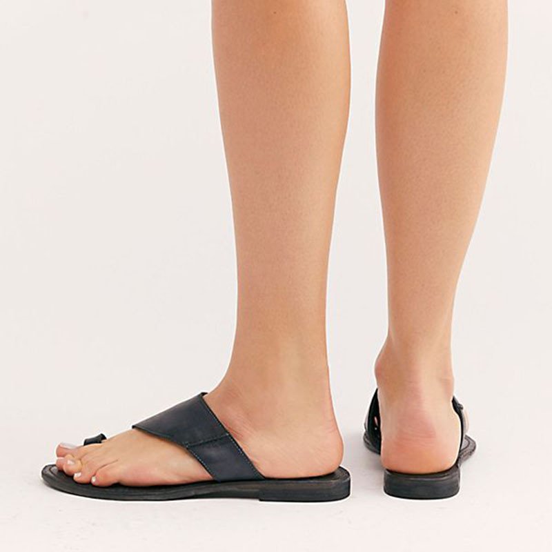 Cutout slip-on slipper - Image 3