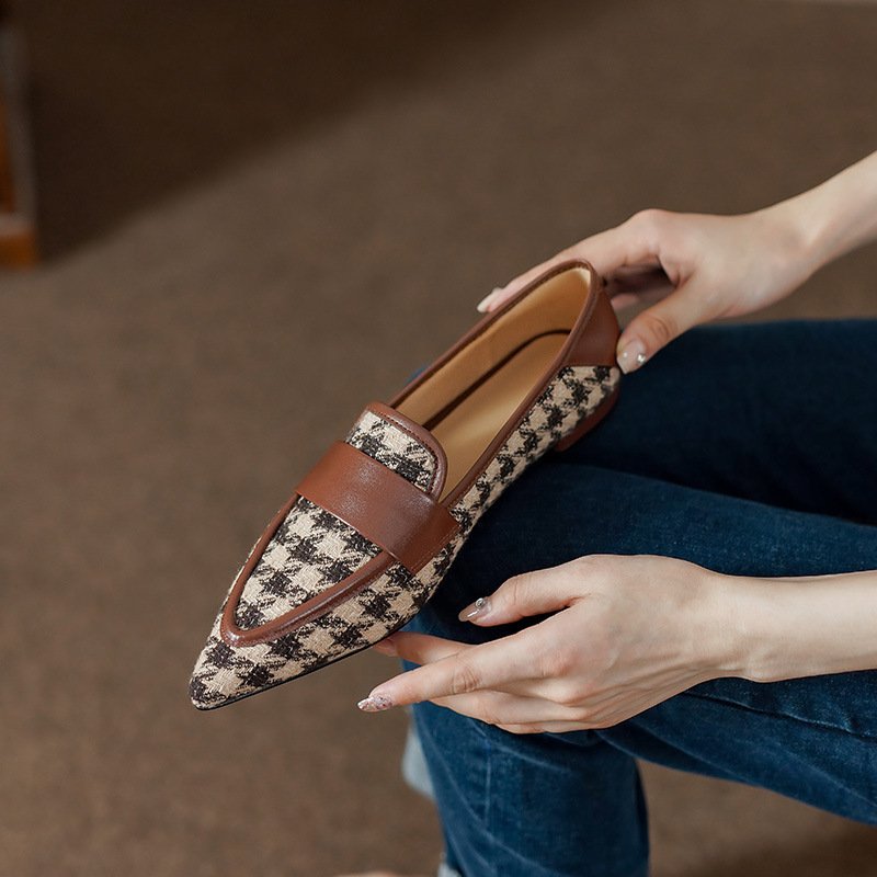 Women's Cowhide Plaid Flat Shoes - Image 5