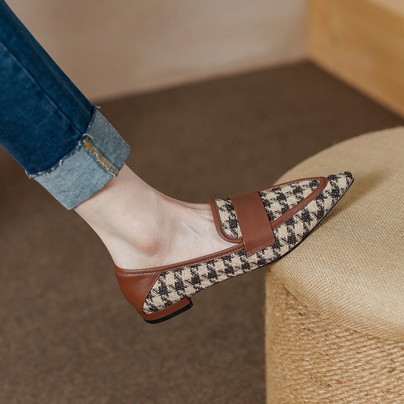 Women's Cowhide Plaid Flat Shoes - Image 3