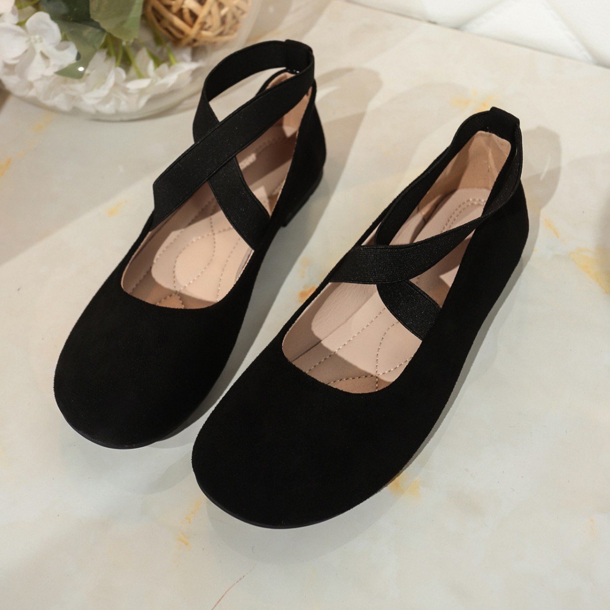 Plus Size Round Toe Flat Bottom Sports And Leisure Women's Shoes - Image 4
