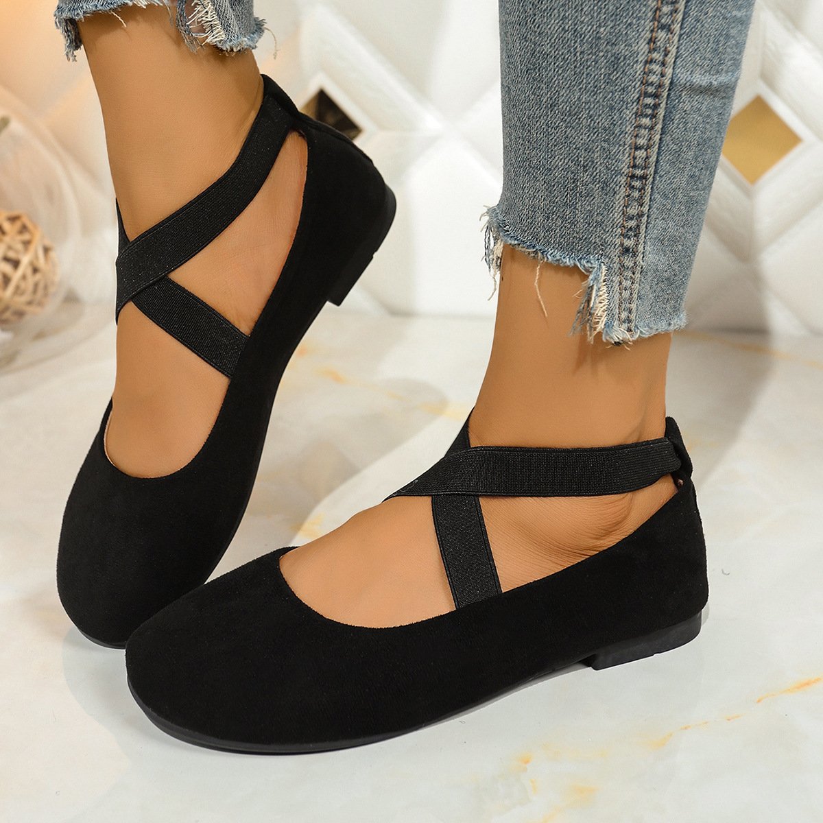 Plus Size Round Toe Flat Bottom Sports And Leisure Women's Shoes - Image 8