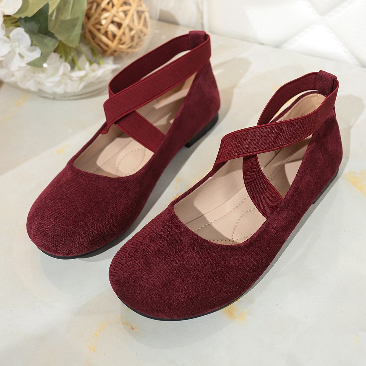 Plus Size Round Toe Flat Bottom Sports And Leisure Women's Shoes - Image 2