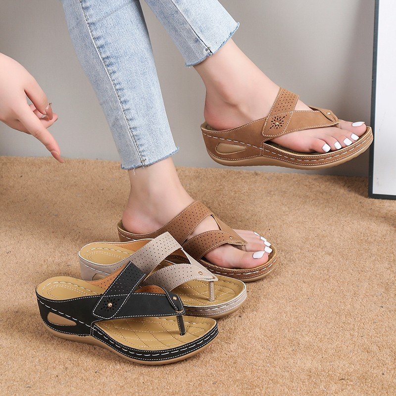 Women's Thong Sandals Platform Outdoor Beach Shoes Chunky Heel Non-slip Slides Casual Slipper - Image 2